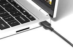 Lisez les enregistrements sur pc en branchant via port USB